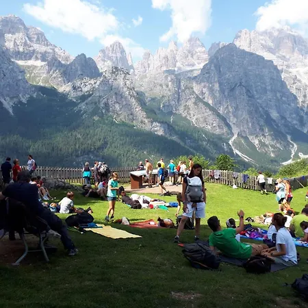 Chata Rifugio La Montanara Molveno