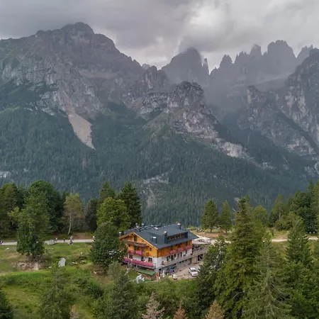 Rifugio La Montanara * Molveno